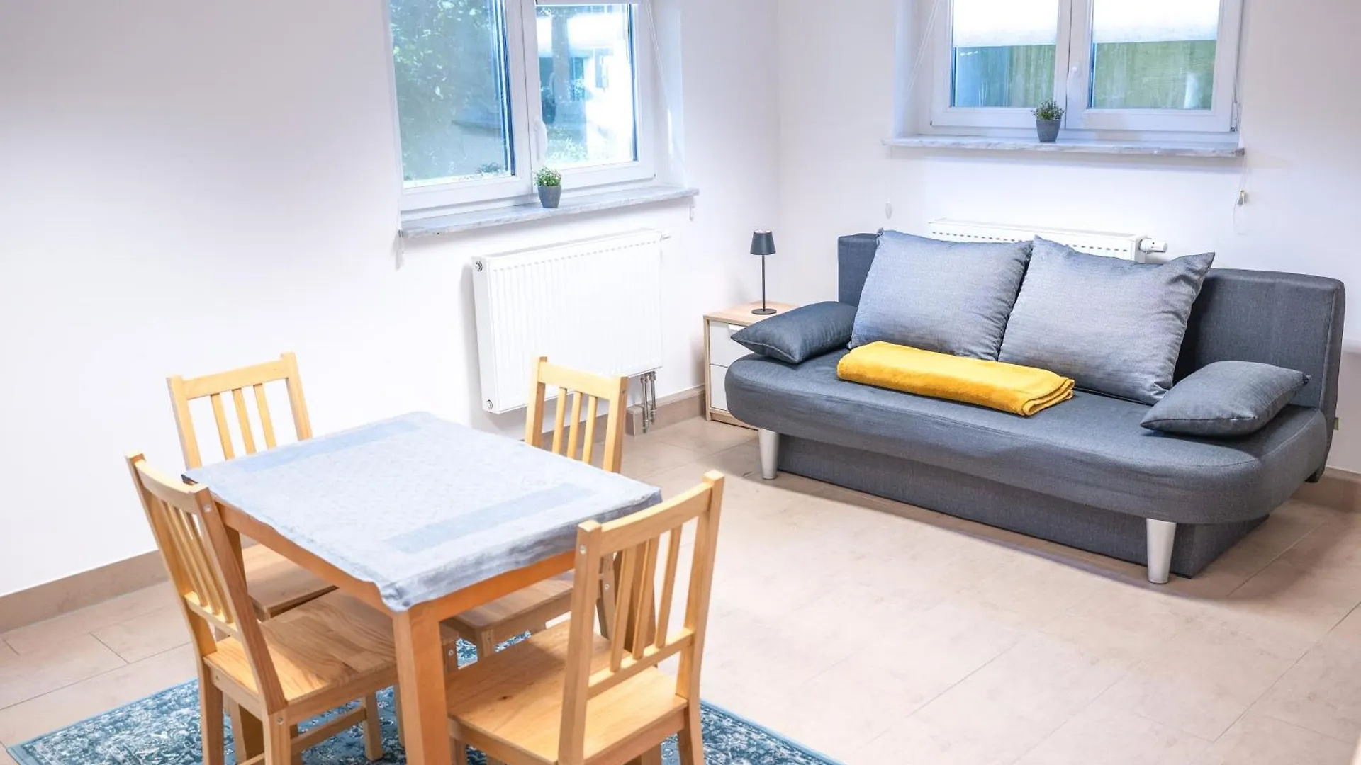 Wohnung In Loschwitz Mit Parkplatz Drezno 0*,  Niemcy